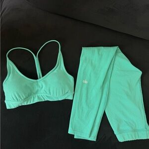ALO Yoga Teal Set